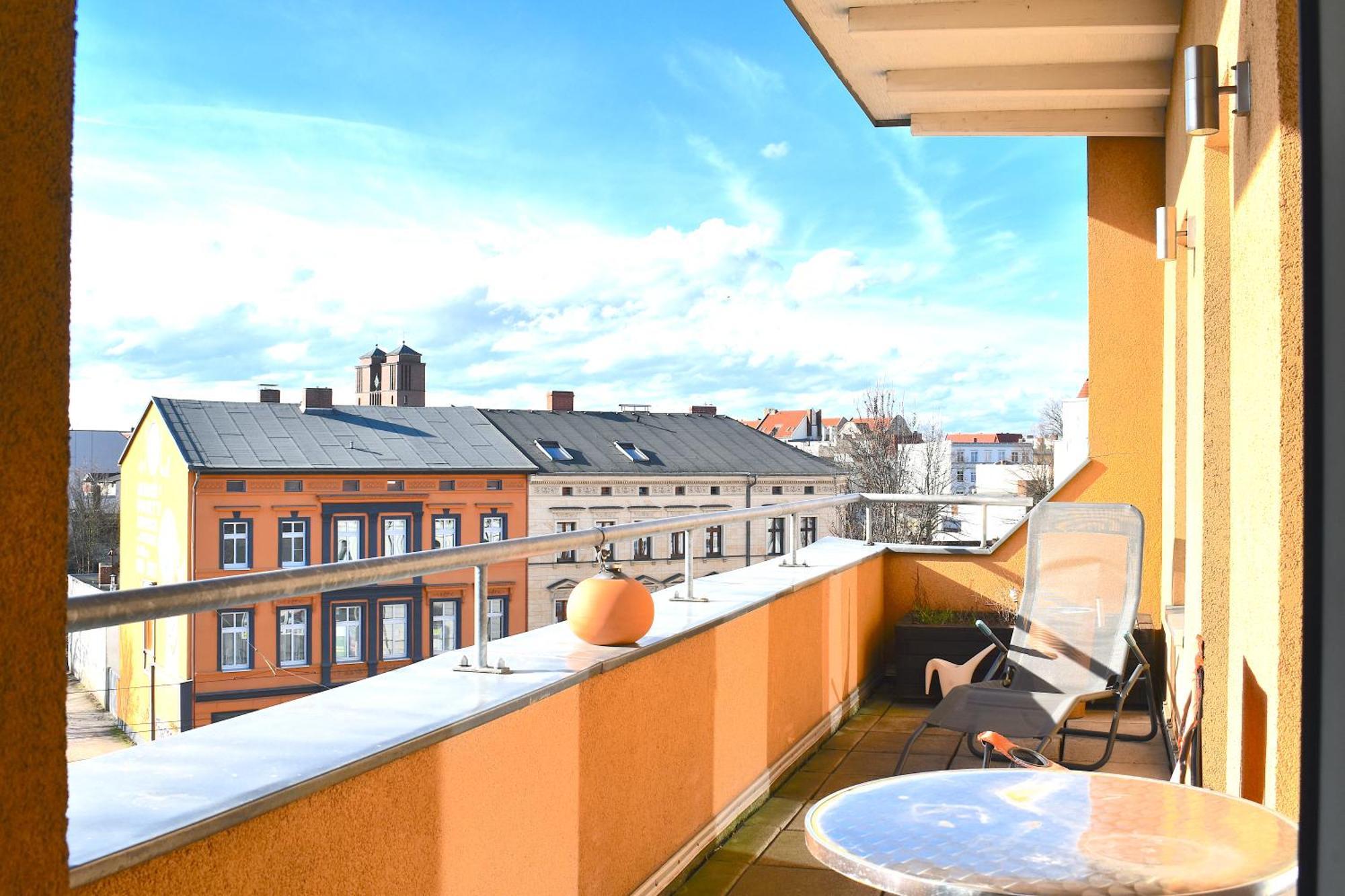 City-Dach-Apartment Mit Loggia - Balkon - Kamin Cottbus Extérieur photo